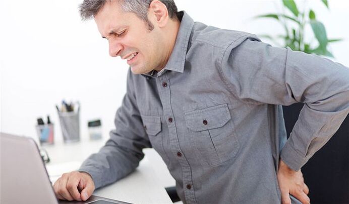 dor nas costas con osteocondrose